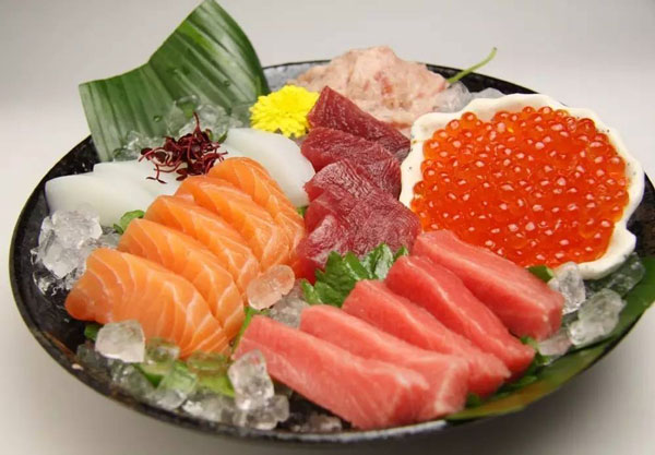 Omega 3 trong cá là thực phẩm tốt cho người thiếu máu não